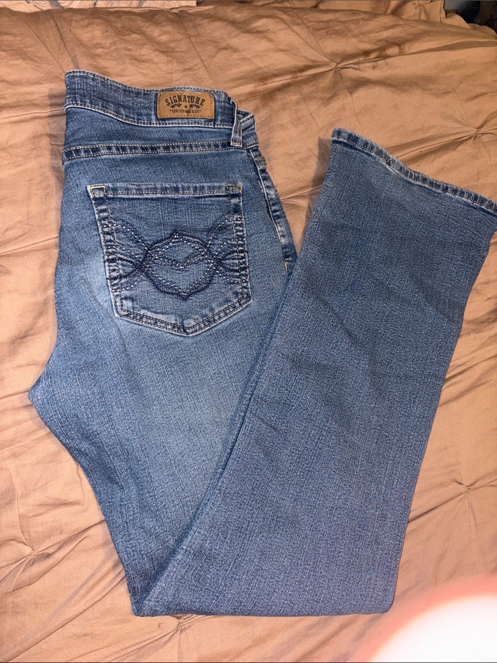 Signature Medium Blue Women's Boot Cut Jeans with Embellished Back Pocket